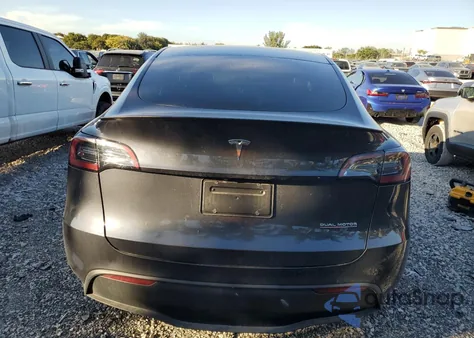 2024 Tesla Model Y from USA, damaged, VIN 7SAYGDEF7RA287242